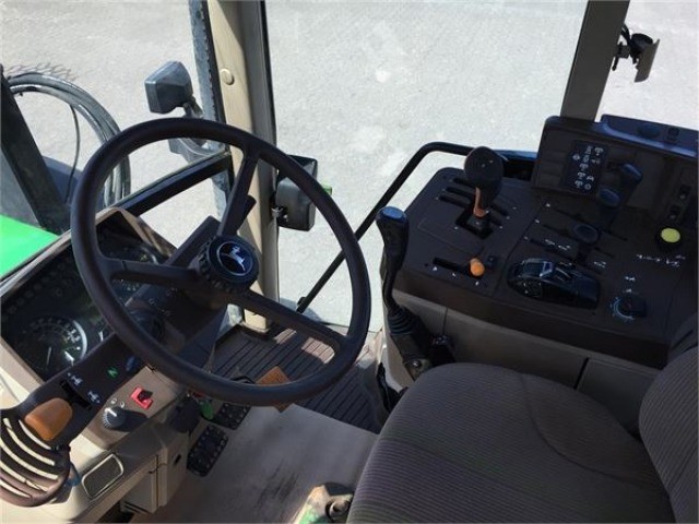 John Deere 6910 — zdjęcie 2