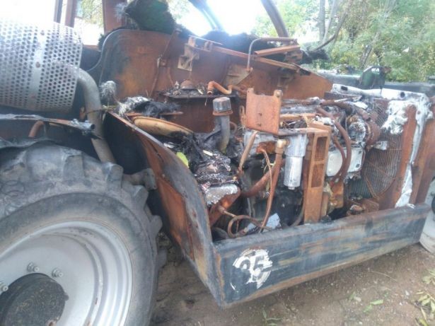 Deutz Agrovector 26.6 30.7 40.8 35.7 29.6 37.6 czesci,ramie,mosty — zdjęcie 1