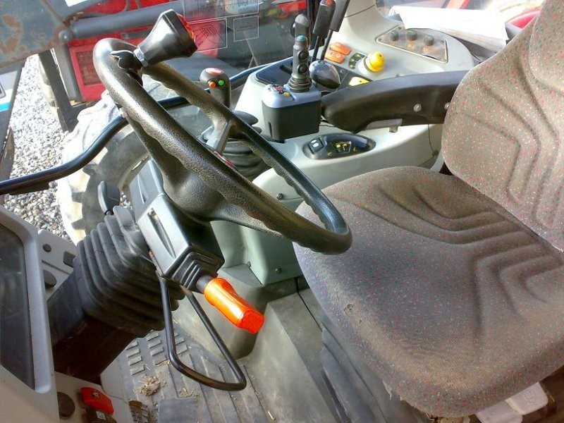 2004 Massey Ferguson 5455 — zdjęcie 2