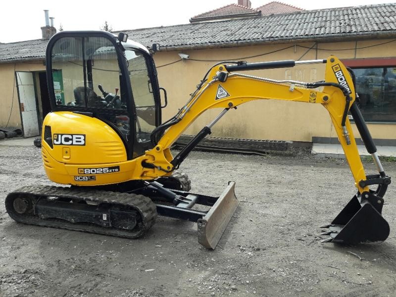 Minikoparka JCB 8025 zts - 2013 rok - sprzedam — zdjęcie 4
