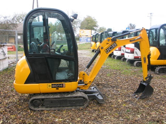 JCB 8014 z 2013 roku - koparkikrakow.pl — zdjęcie 2