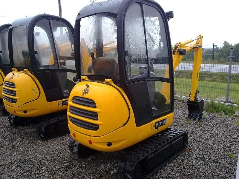 Koparka / Minikoparka JCB 8018 --- rocznik: 2007 — zdjęcie 2