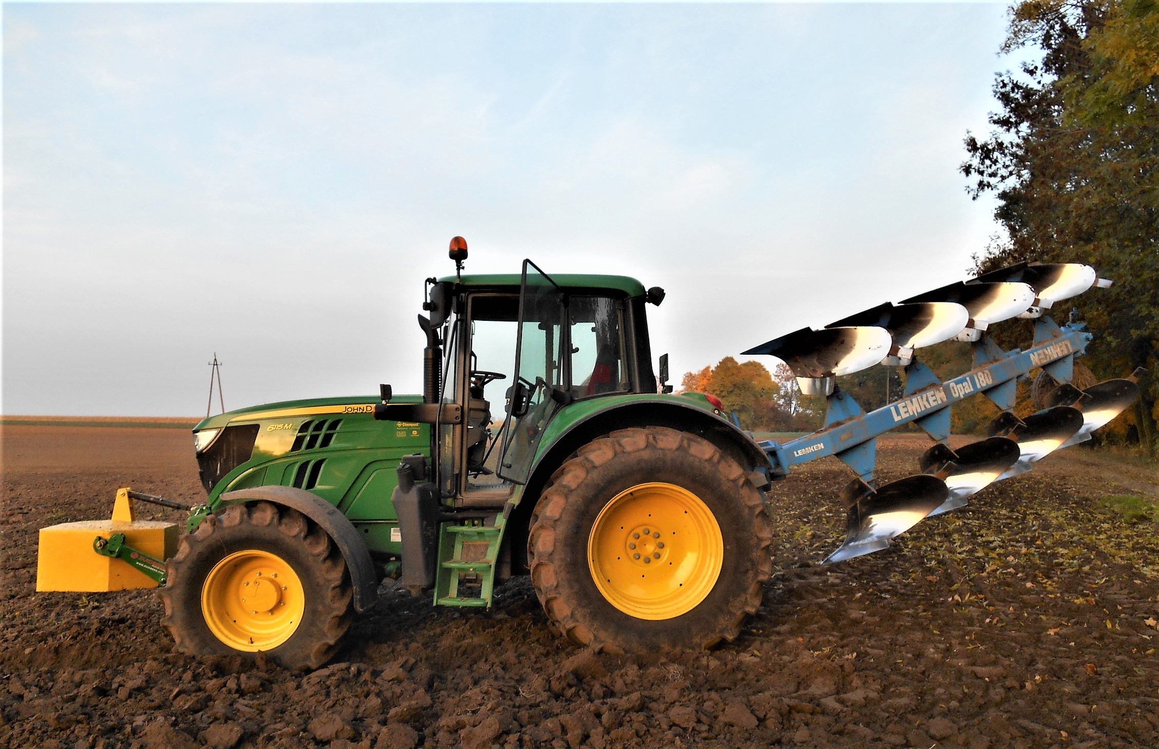 John Deere HIT 143 KM , 600 MTG HIT ! — zdjęcie 1