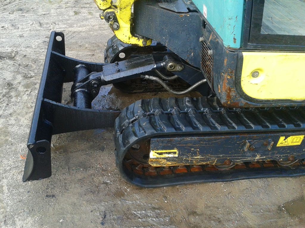 YANMAR SV15 2010 12,1Kw 1600 mth GWARANCJA — zdjęcie 6