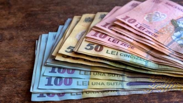 Trauma ta financiară a trecut,