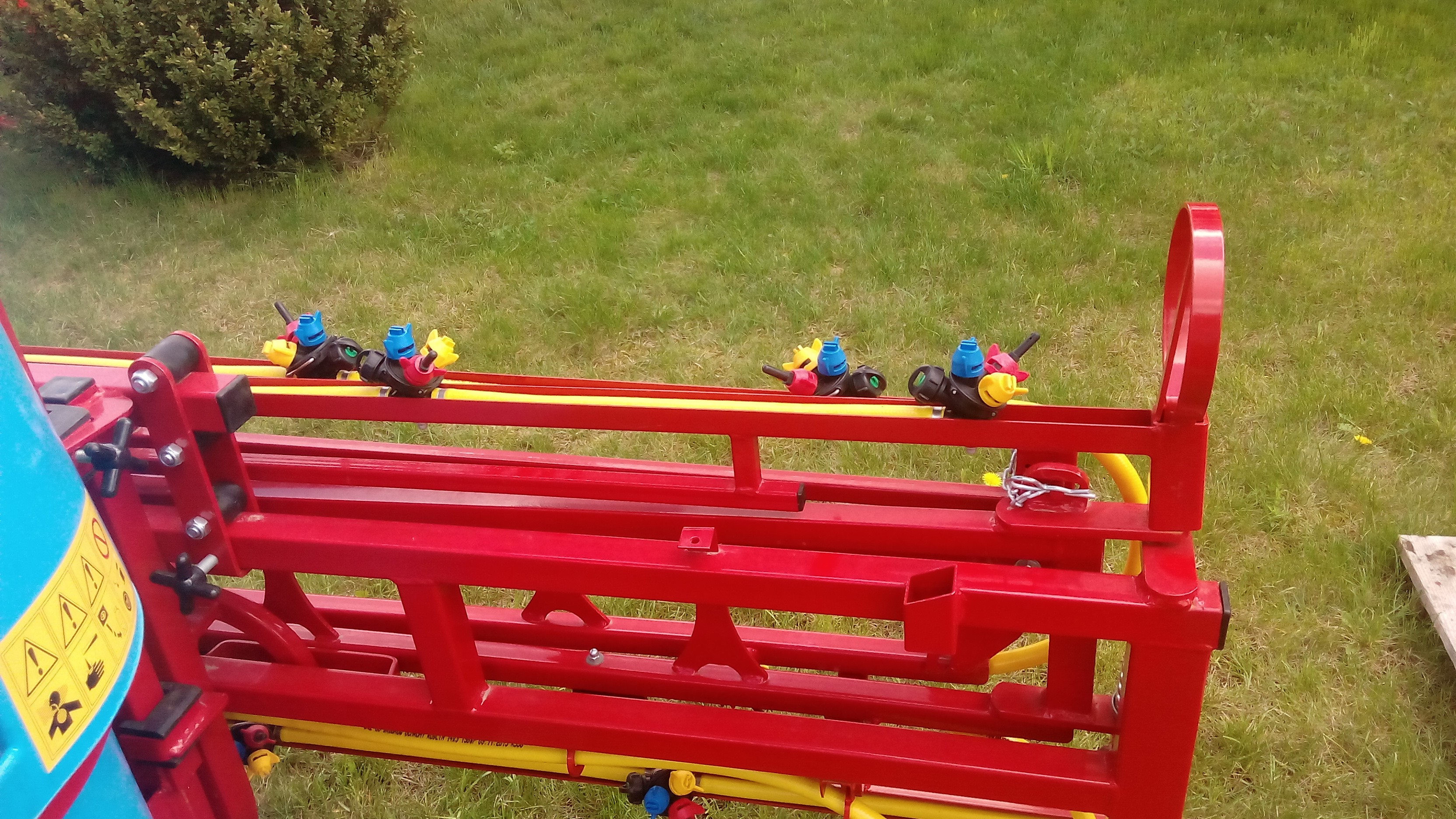 Opryskiwacze Polowe 400L/12m zawór KOMPLET  BIARDZKI  AGRO-ACTIV — zdjęcie 8