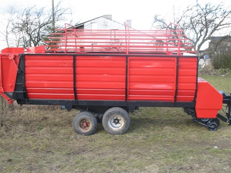 Przyczepa samozbierająca Deutz