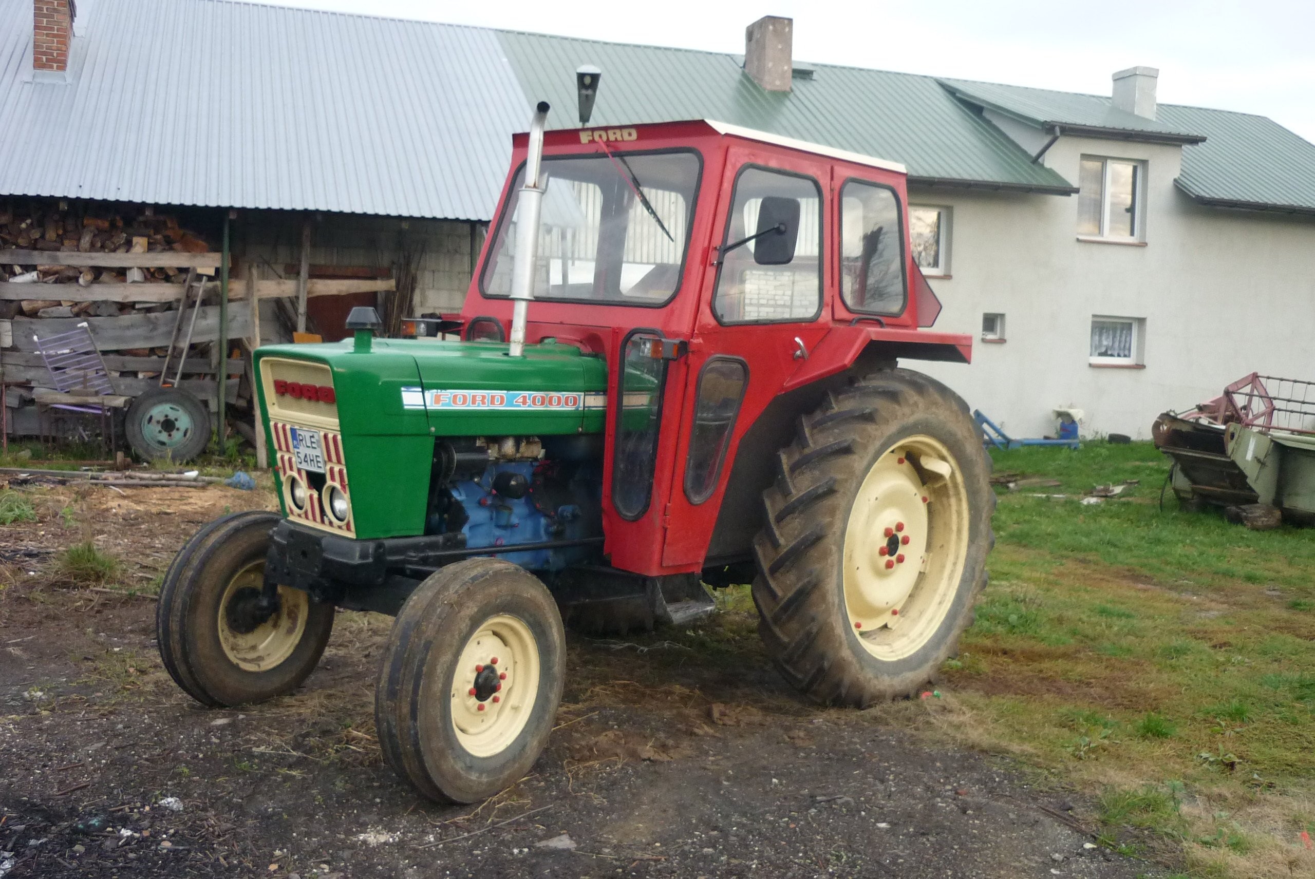 Ford 4000 - 1974 — zdjęcie 1