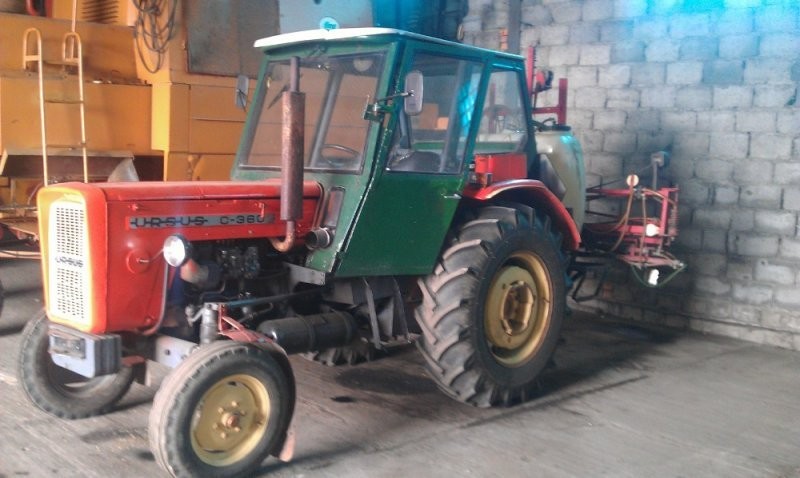 Ciągnik Ursus C-360