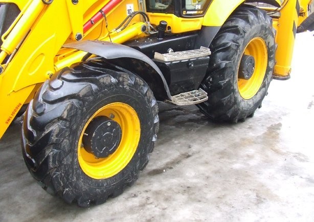 Koparko ładowarka JCB 3CX Contractor z roku 2007 — zdjęcie 3