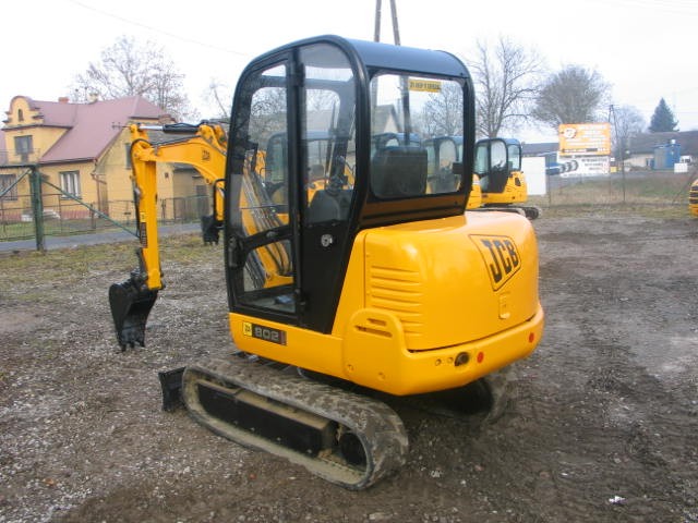 Mini koparka JCB 802 z 2001 roku - sprzedam — zdjęcie 3