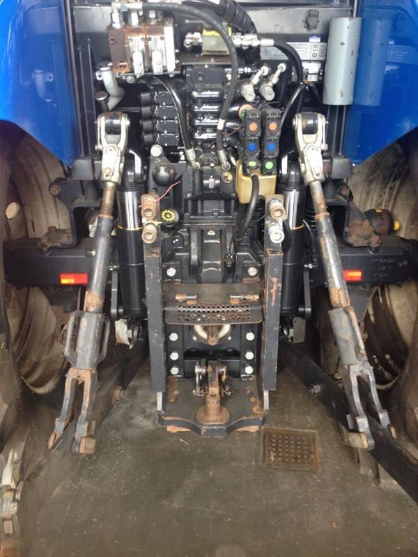 New Holland T6040 ELITE — zdjęcie 4