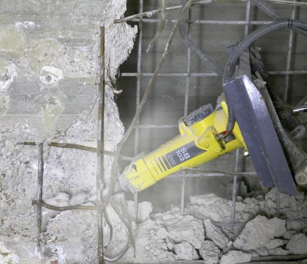 Młot hydrauliczny Atlas Copco SB302 JCB 3CX, CAT 432, VOLVO BL 71 — zdjęcie 5