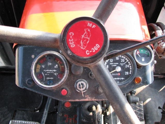 URSUS C 330 M STAN IDEALNY 1989 — zdjęcie 1