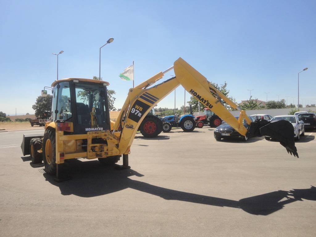 Komatsu WB 97 R-5 — zdjęcie 2