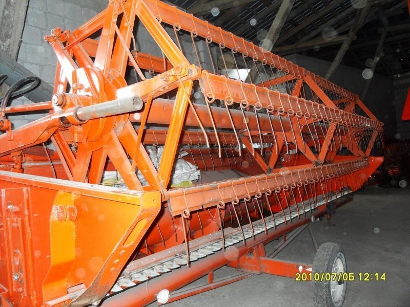 Kombajn zbożowy — zdjęcie 1