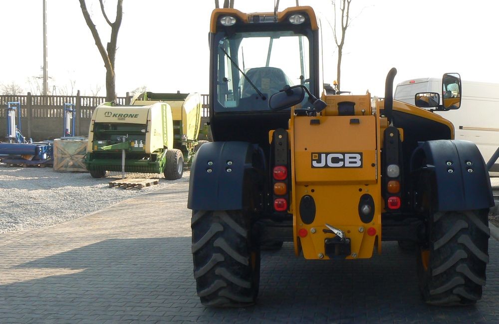 Ładowarka teleskopowa JCB 531-70 Agri T4i-IIIB LOADALL - DEMO — zdjęcie 4