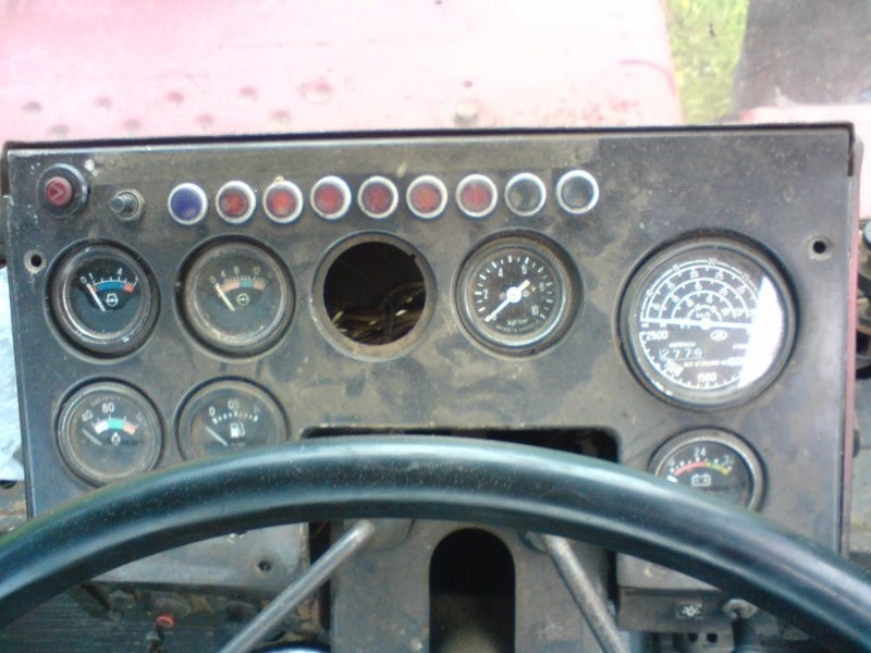 KIROWIEC T-150K 1996ROK — zdjęcie 5
