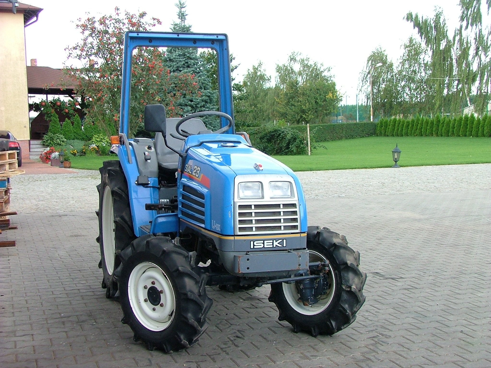Iseki SIAL 23 - 2004 — zdjęcie 3