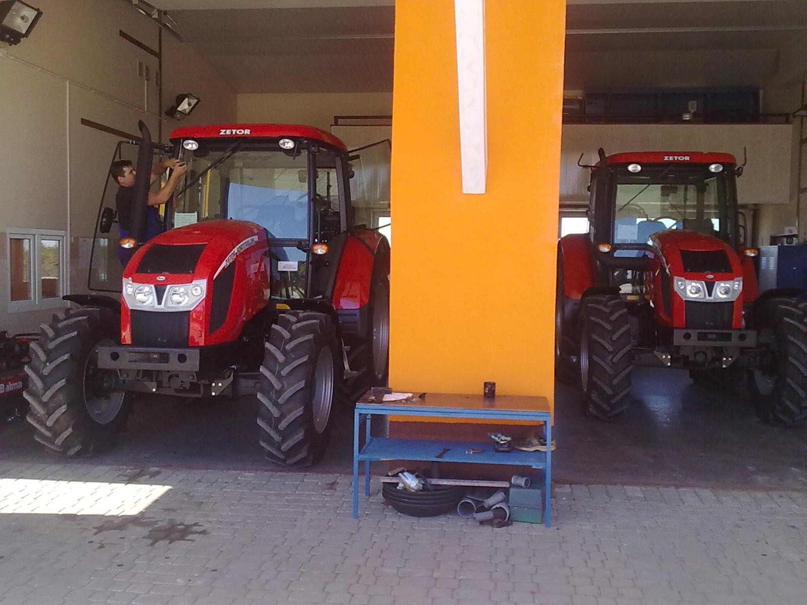 ZETOR  Nowe Ciągniki Proxima, Major, Forterra, new — zdjęcie 2