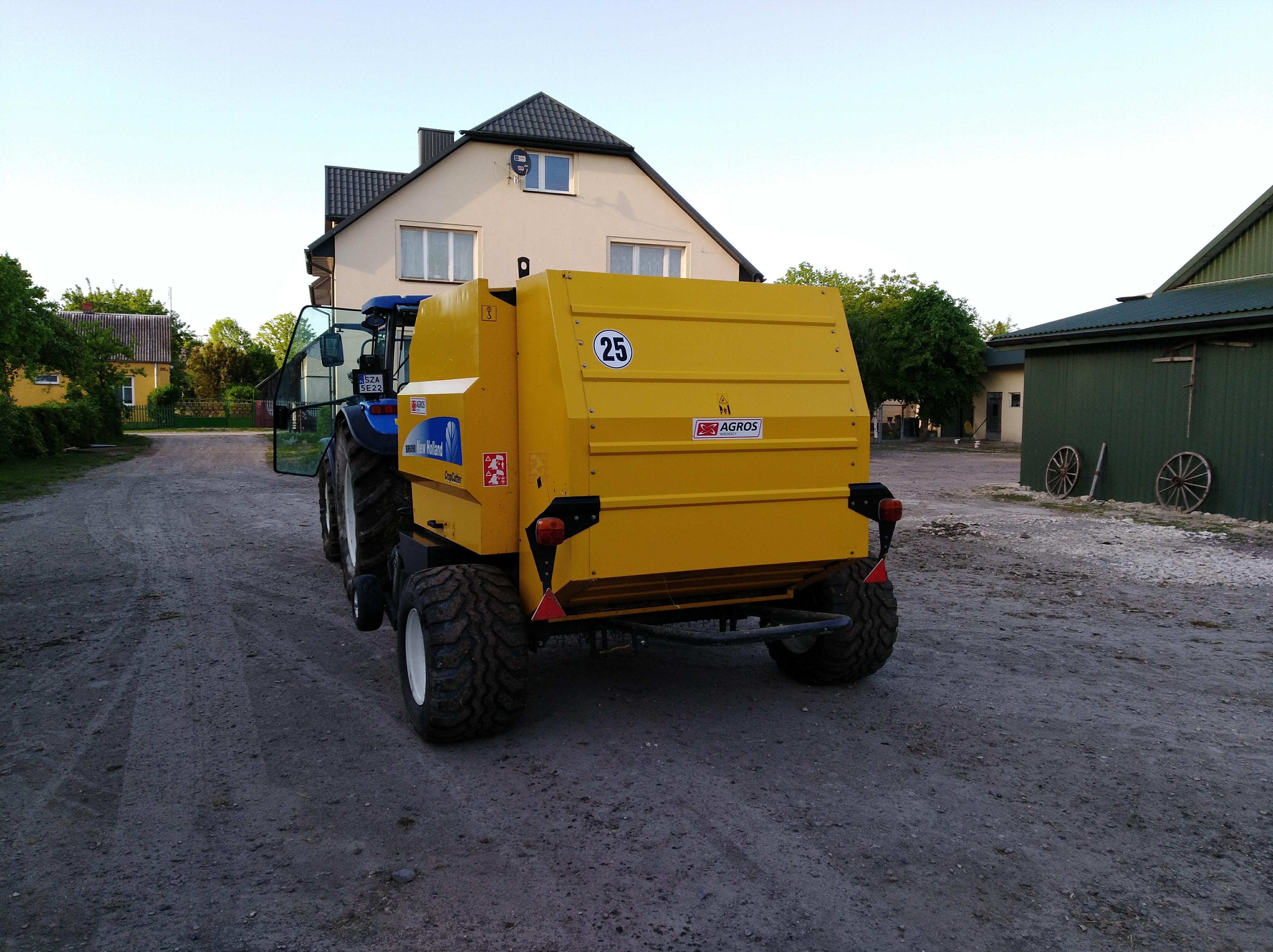 Sprzedam Prasę Rolującą NewHolland BR6090 Ideał! — zdjęcie 4