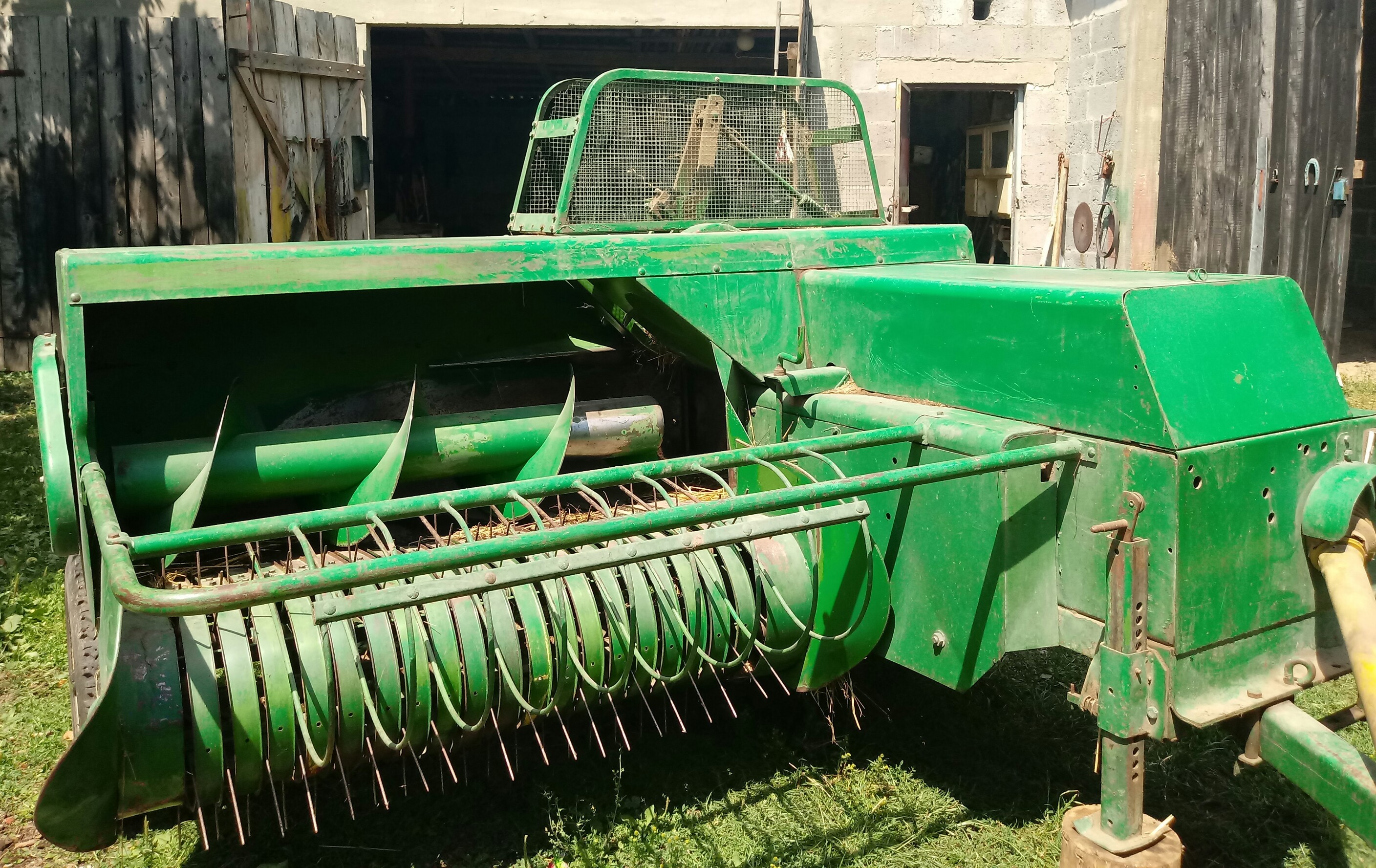Prasa JOHN DEERE 1630 — zdjęcie 5