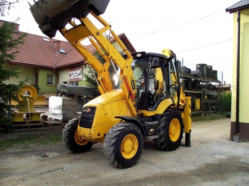 JCB 3CX CONTRACTOR 2003 rok — zdjęcie 4