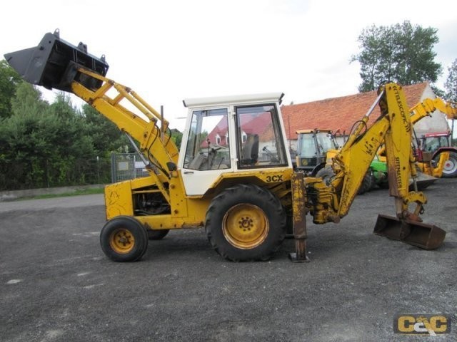 JCB 3CX 4W1 — zdjęcie 1