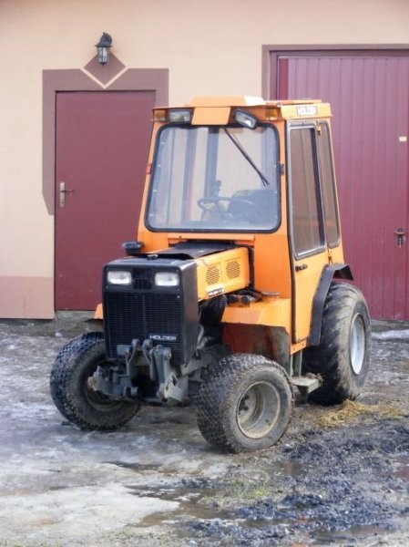 Super ciągniczek ogrodniczy HOLDER — zdjęcie 1