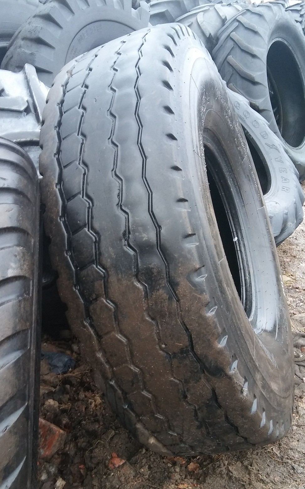 (G1236) Opona  445/95 R25, 16.00 R25 Bridgestone — zdjęcie 2