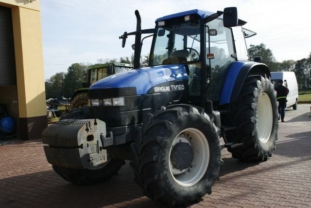 NEW HOLLAND TM 165 2001rok — zdjęcie 1