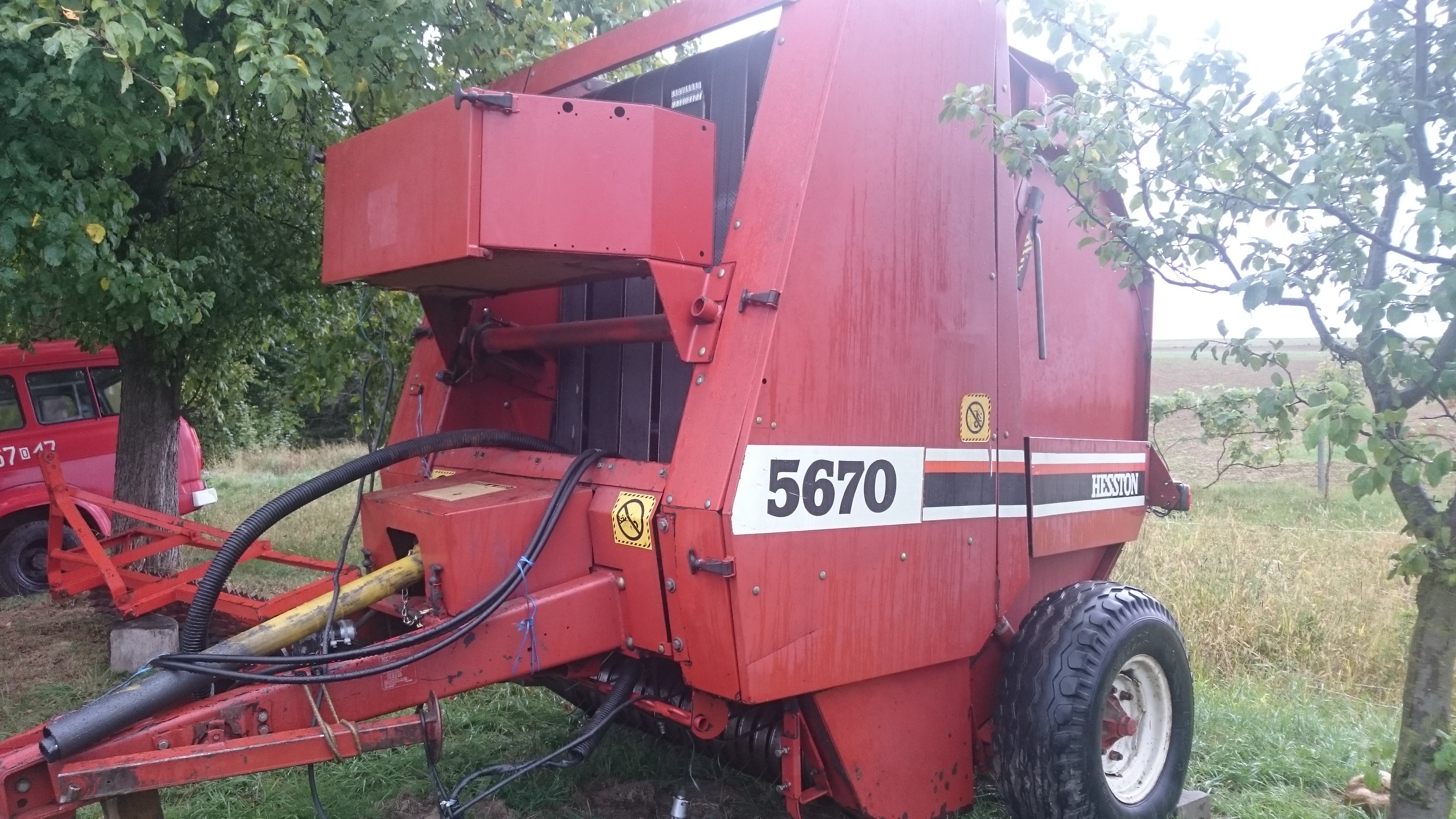 Prasa rolująca Fiatagri 5670 Hesston — zdjęcie 1
