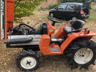 Kubota B1402 + Glebogryzarka Separacyjna – Mini Traktor 4x4  — zdjęcie 2