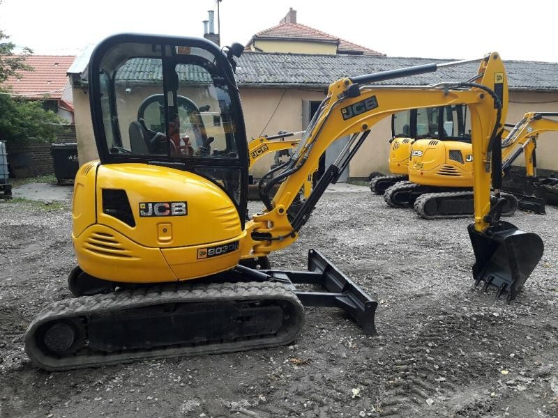 Sprzedam minikoparki JCB 8030 ZTS, 2008-2011 rok — zdjęcie 5