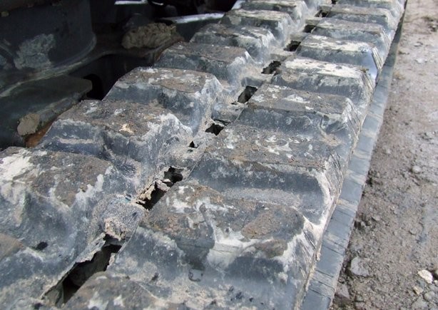 Minikoparka gąsienicowa Volvo EC20 z roku 2006. — zdjęcie 5