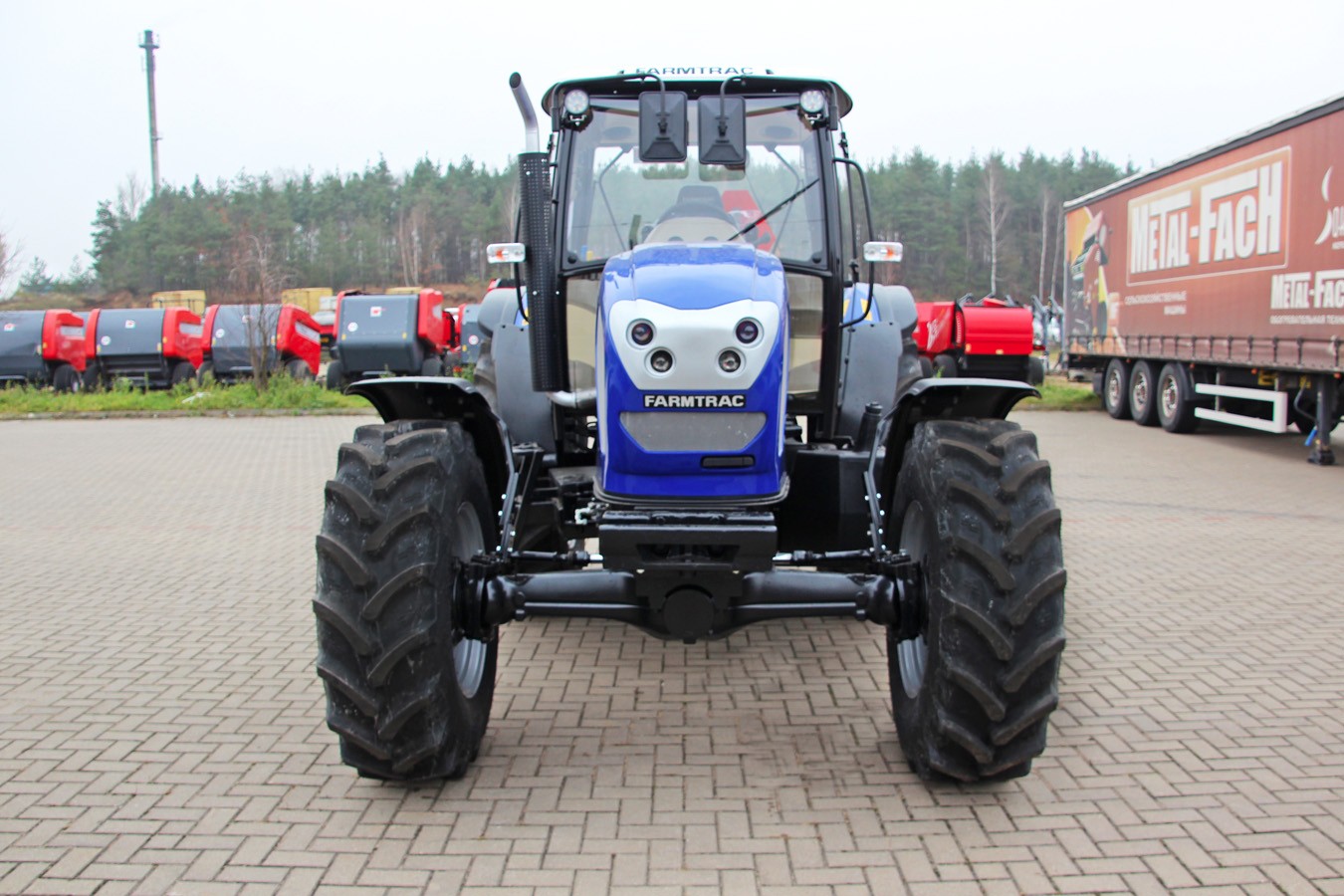 Ciągnik Farmtrac 9120 DTN Europeline IIIB  — zdjęcie 3
