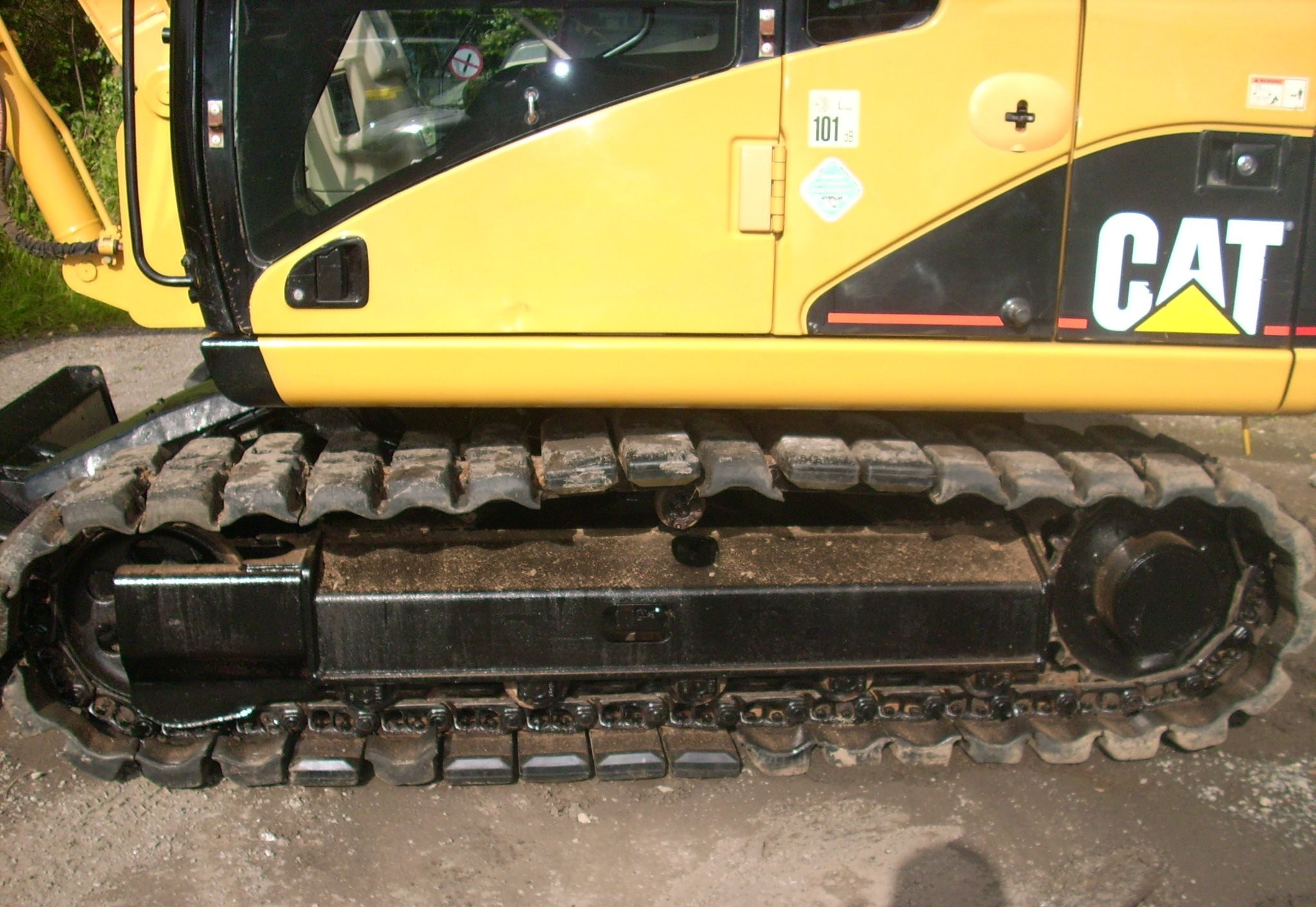 2007 CAT 307C — zdjęcie 2
