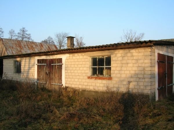Dom do remontu 100km od Warszawy — zdjęcie 2