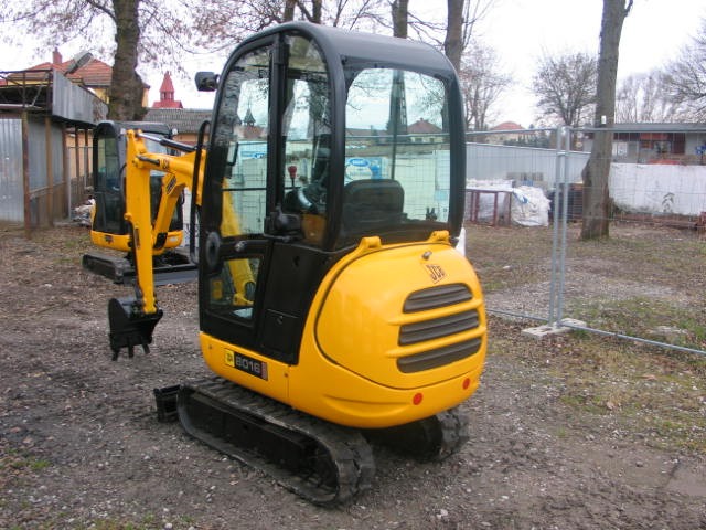 JCB 8016 z 2011 roku, 2 sztuki — zdjęcie 3