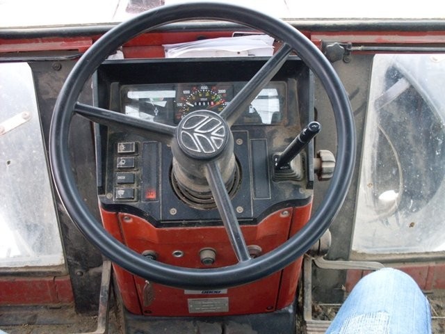 Sprzedam ciągnik FIAT DT 80/90 — zdjęcie 4