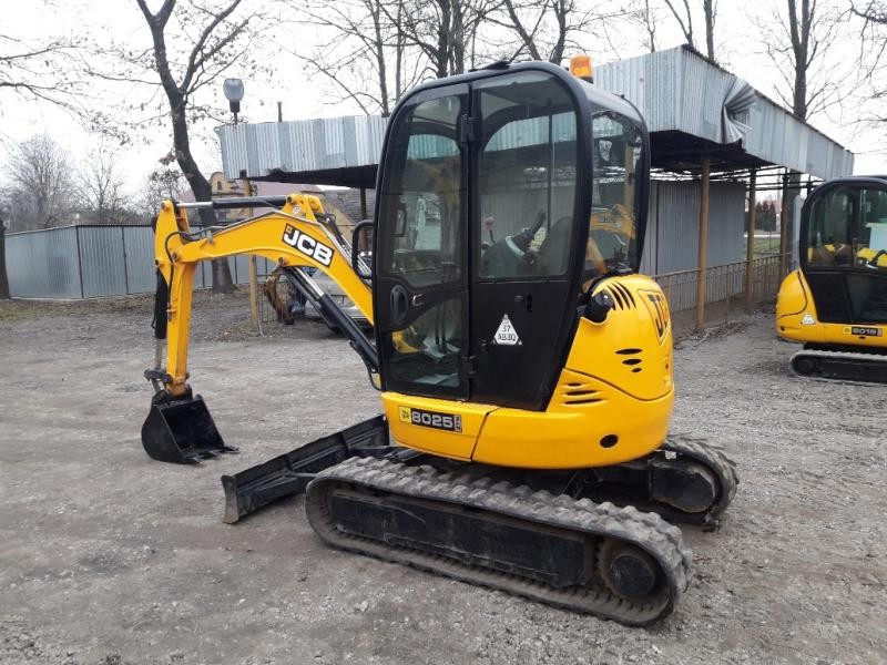 JCB 8025 2009 rok - mini koparka na sprzedaż — zdjęcie 2