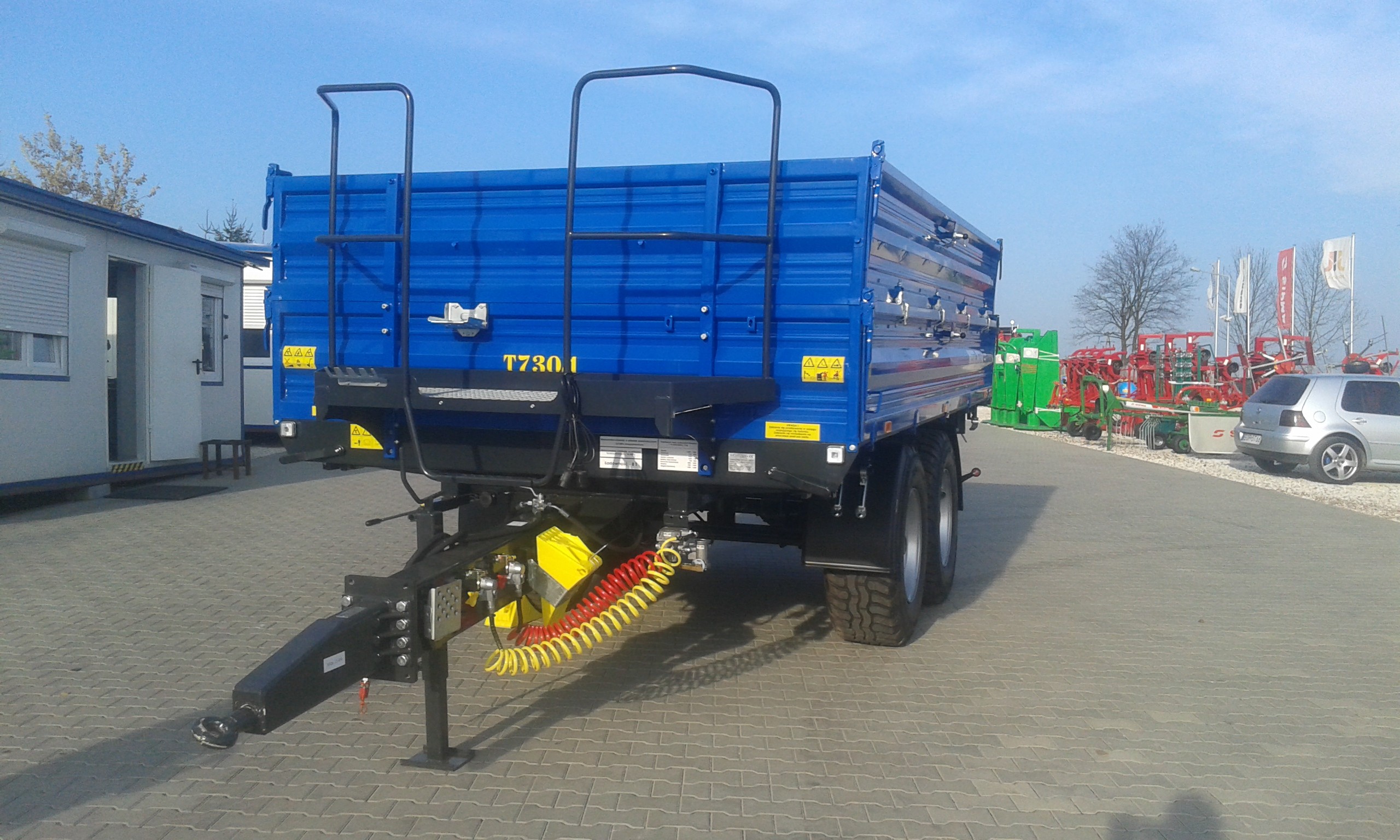 Przyczepa rolnicza ciężarowa firmy Metal-fach T730/1 8T — zdjęcie 4