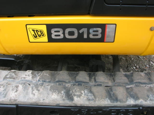 JCB 8018 2007r — zdjęcie 7