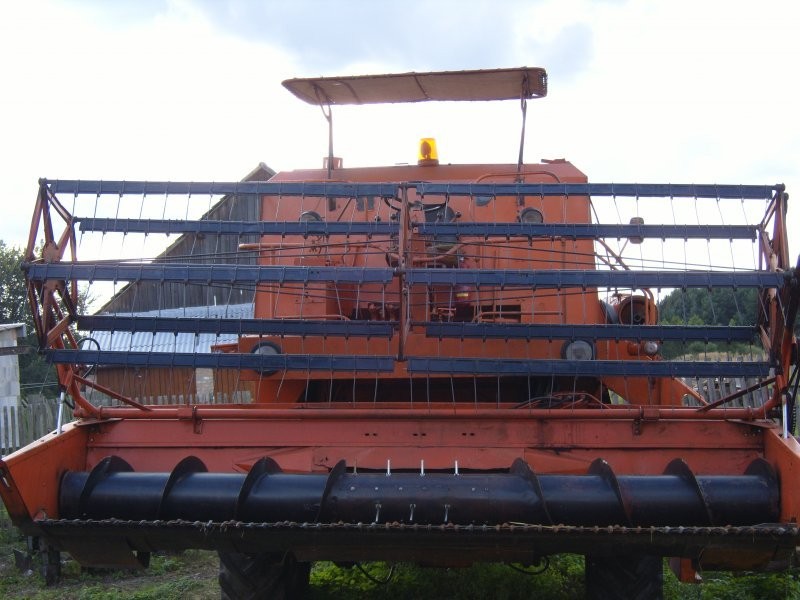 kombajn bizon z050