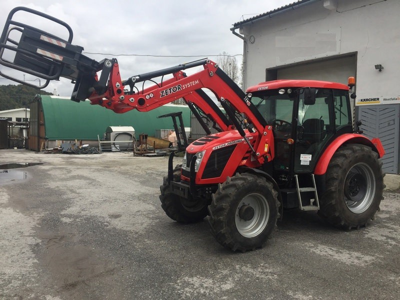 Ciągnik Zetor Proxima 1z1z0 — zdjęcie 1