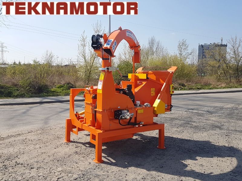 Rębak bębnowy do ciągnika Skorpion 280 RBG — zdjęcie 5