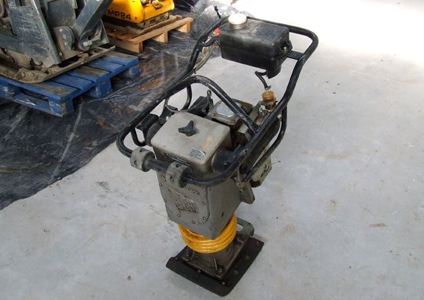 używana Stopa Wibracyjna JCB VMR 75 z roku 2007 — zdjęcie 1