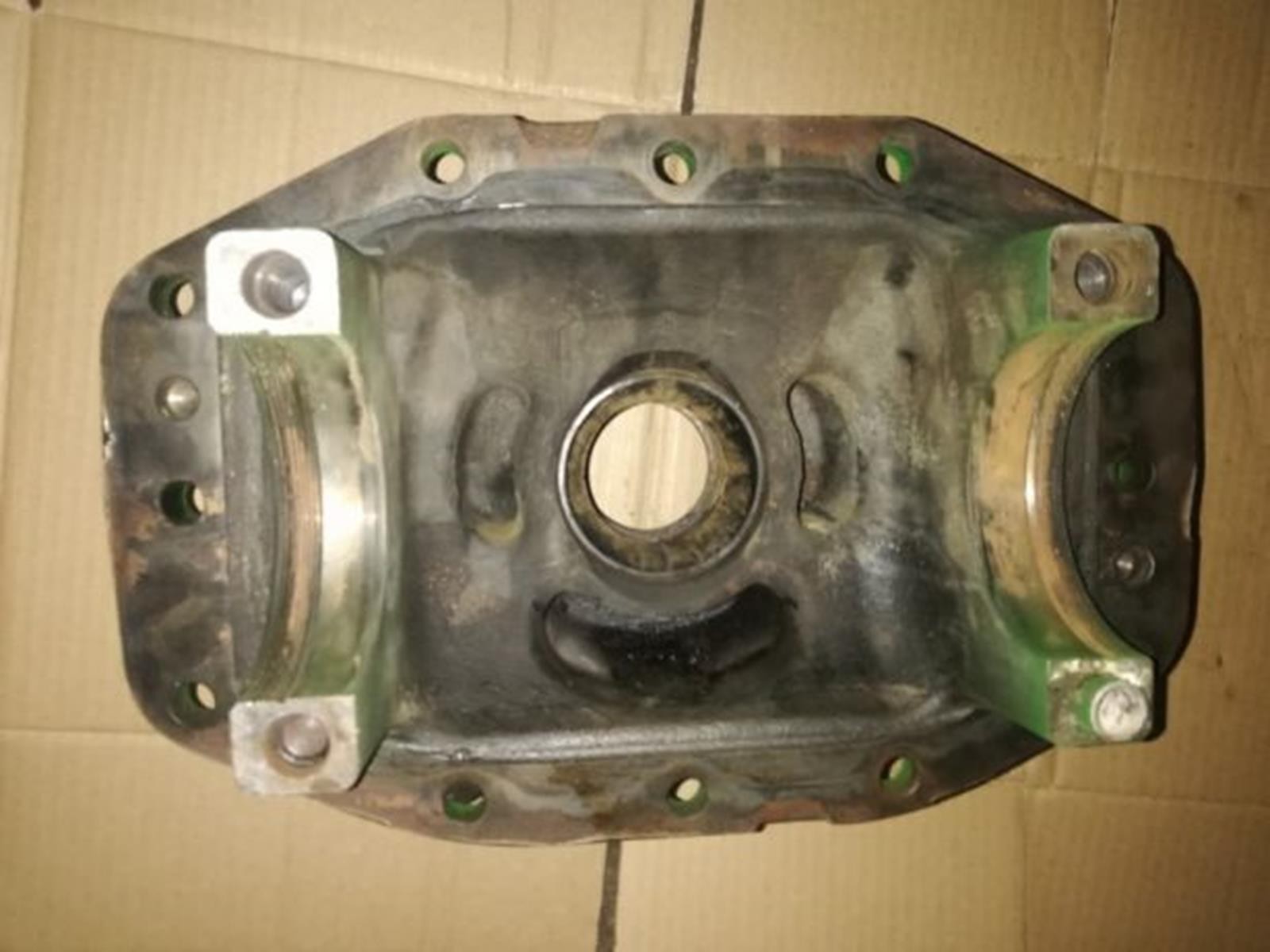 Obudowa mechanizmu John Deere 5045e,5055,5060,5070, 5075,5080,5090, — zdjęcie 4