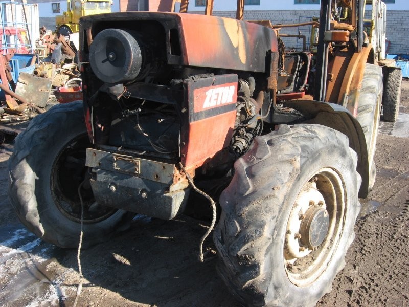 NA SPRZEDAŻ ZETOR 9540 części ciągnika — zdjęcie 3