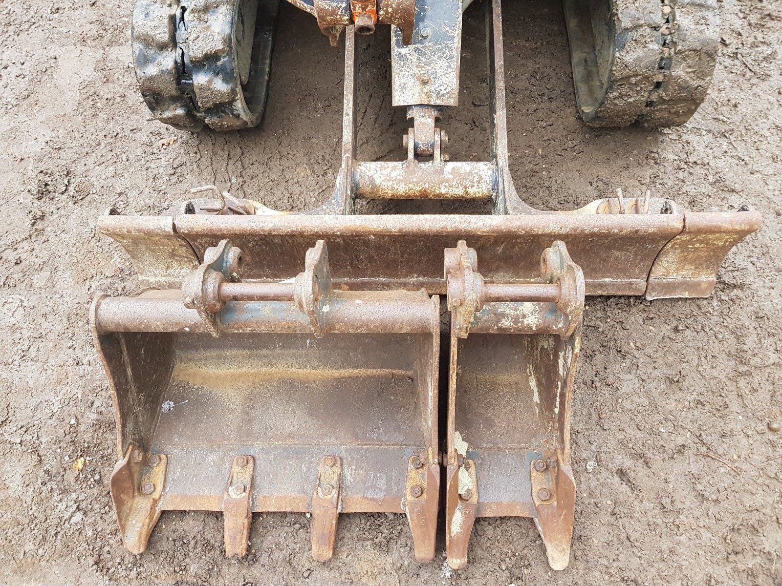 Mini koparka Hitachi Zaxis 107CPA / 17-U  — zdjęcie 5
